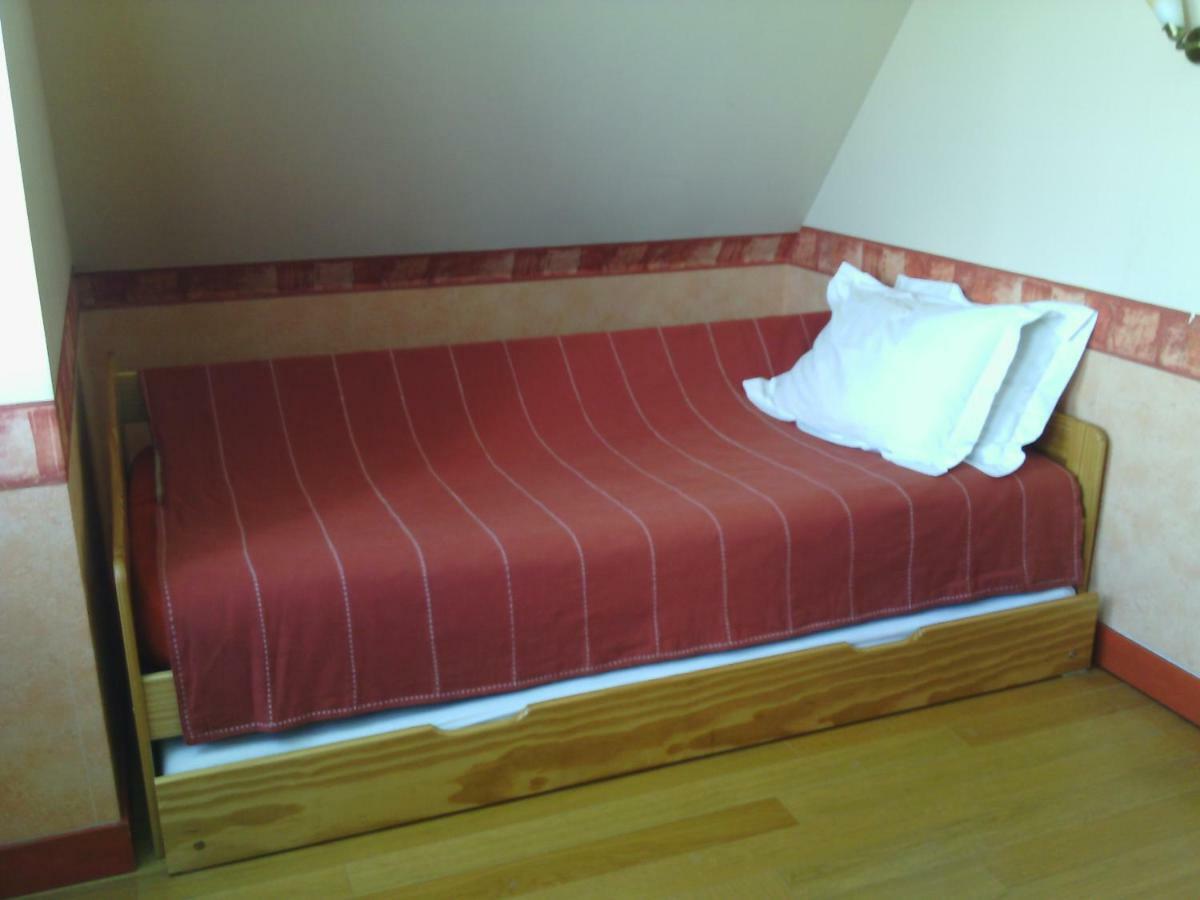 Bed and Breakfast La Roche Saint-Etienne-en-Cogles Exterior foto