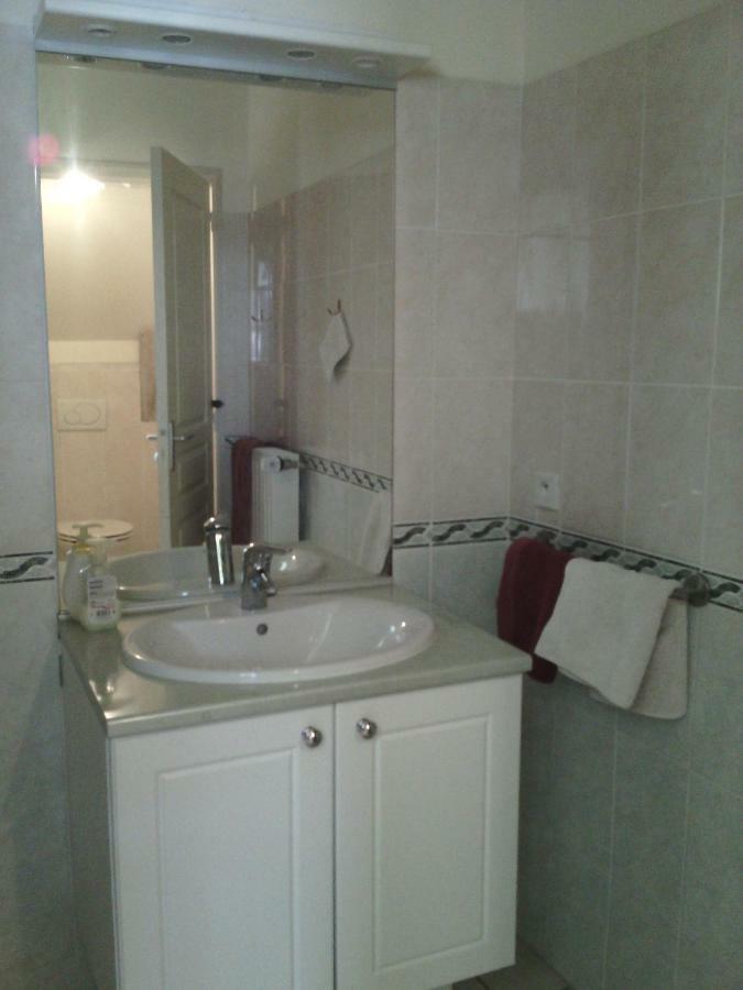 Bed and Breakfast La Roche Saint-Etienne-en-Cogles Exterior foto